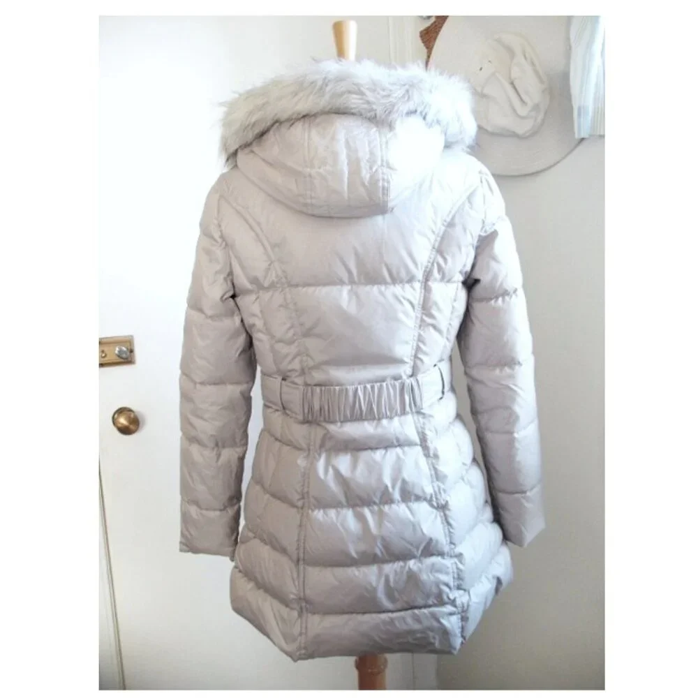 Long winter puffer coat with duffle button design with a zip closure - Picture 2 of 15